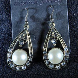 Bohemian vintage style earrings